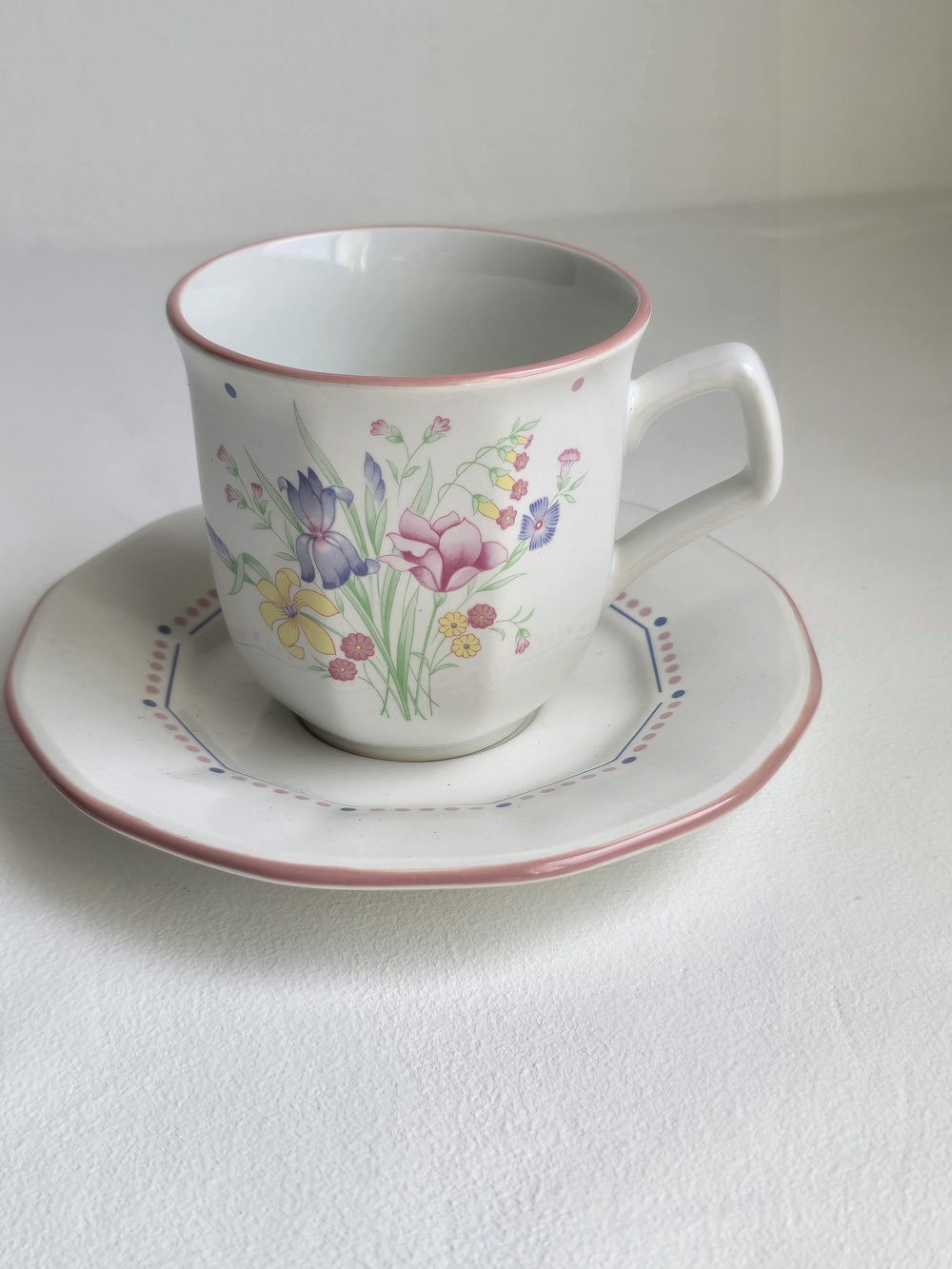 Vintage Victorian Flowers Sarma Studios Japan - Tea Cup